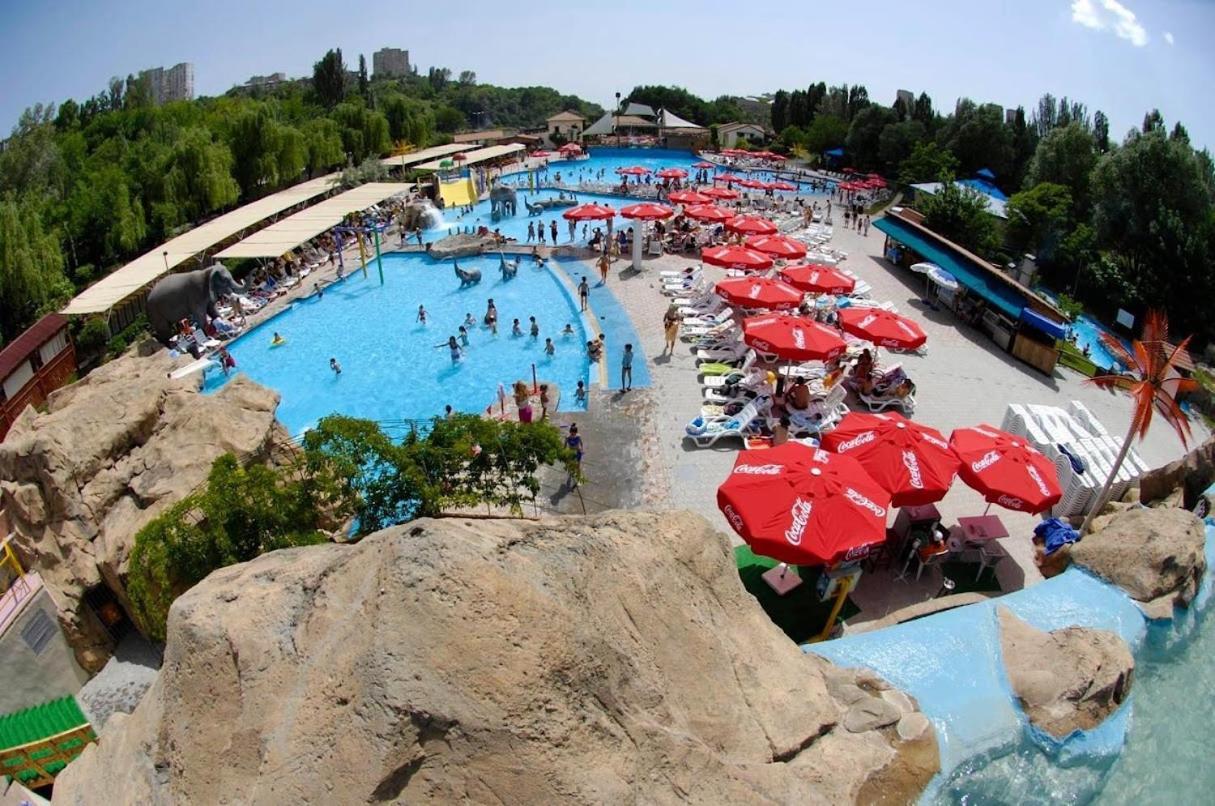 Armenian Village Park Hotel & Free Water Park, Gym Yerevan Exterior photo