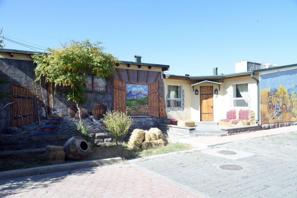Armenian Village Park Hotel & Free Water Park, Gym Yerevan Exterior photo